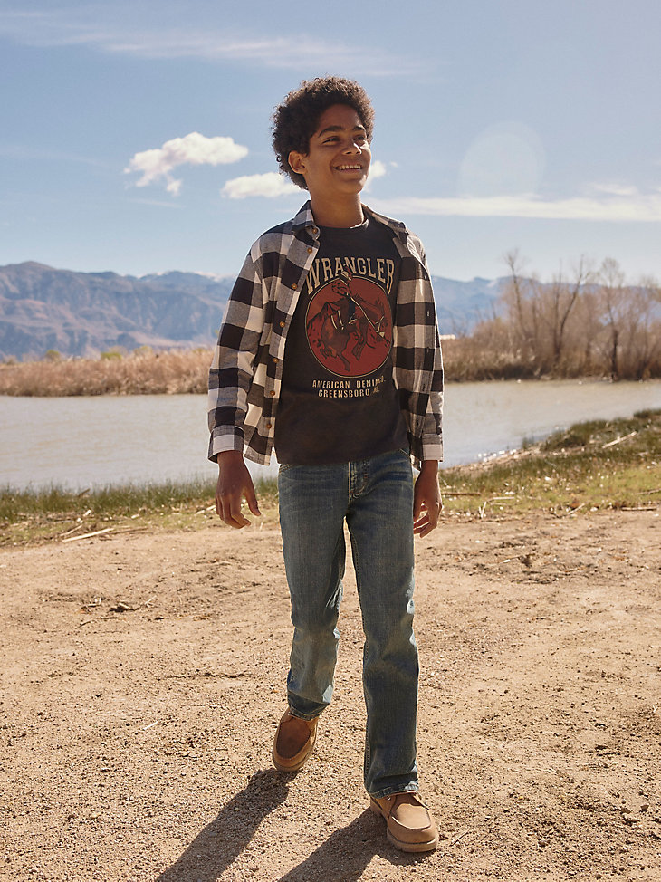 vaqueros wrangler five star classic stretch bootcut para niño 8-16 wasteland
