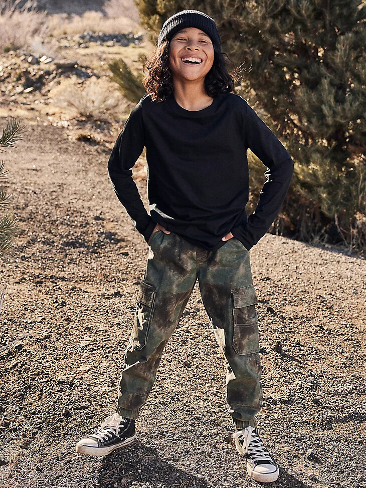 jogger cargo holgado para niño 8-16 camuflaje borroso bosque