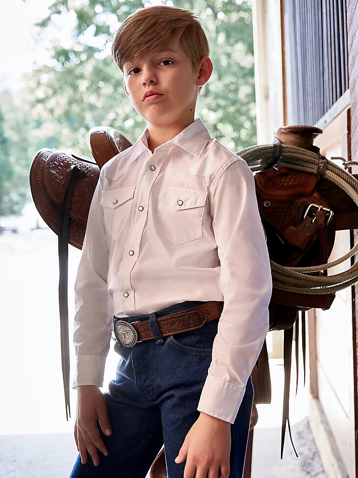 vestido blanco de manga larga para niño camisa vaquera con broches blancos
