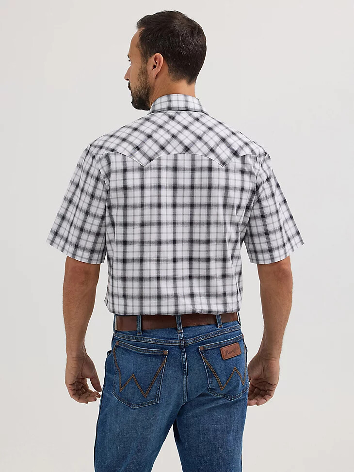camisa vaquera wrangler retro de manga corta con bolsillo de diente de sierra y broches para hombre orca