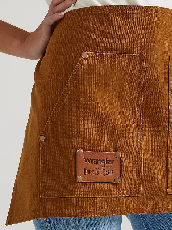 delantal kilderkin de piel de búfalo wrangler x buffalo trace
