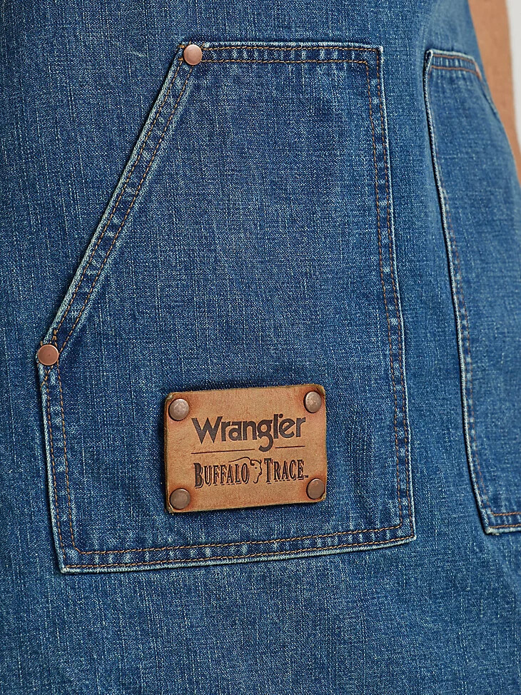 delantal de destiladores wrangler x buffalo trace color roble índigo