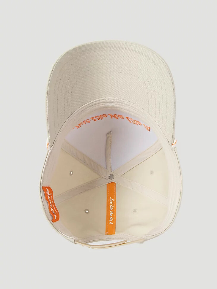 gorra jlyli de wrangler x whataburger con malvavisco