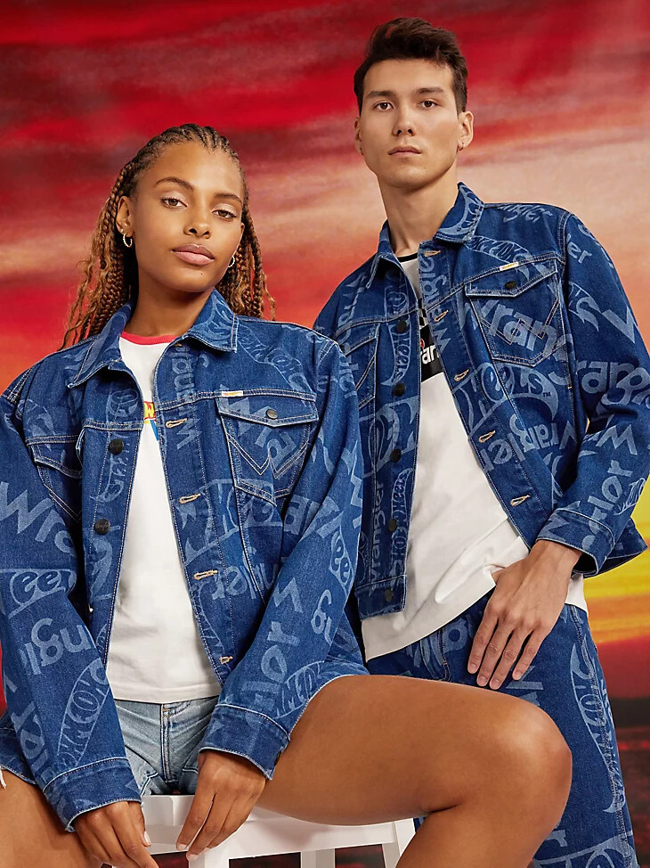 chaqueta vaquera con logotipo láser wrangler x hot wheels para hombre color azul medio láser