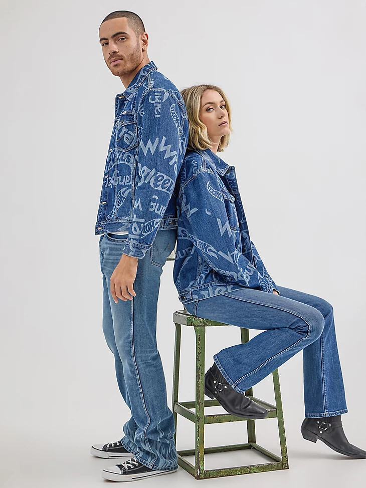 chaqueta vaquera con logotipo láser wrangler x hot wheels para hombre color azul medio láser