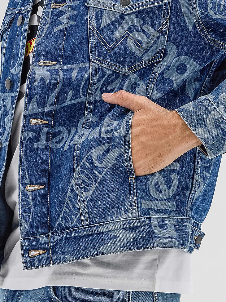 chaqueta vaquera con logotipo láser wrangler x hot wheels para hombre color azul medio láser