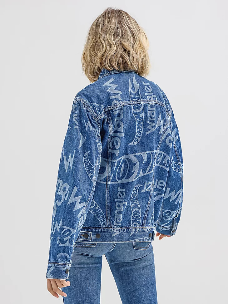 chaqueta vaquera con logotipo láser wrangler x hot wheels para hombre color azul medio láser