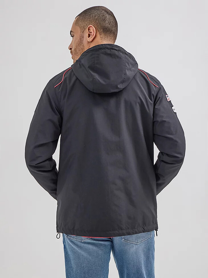 chaqueta anorak wrangler x hot wheels para hombre color negro