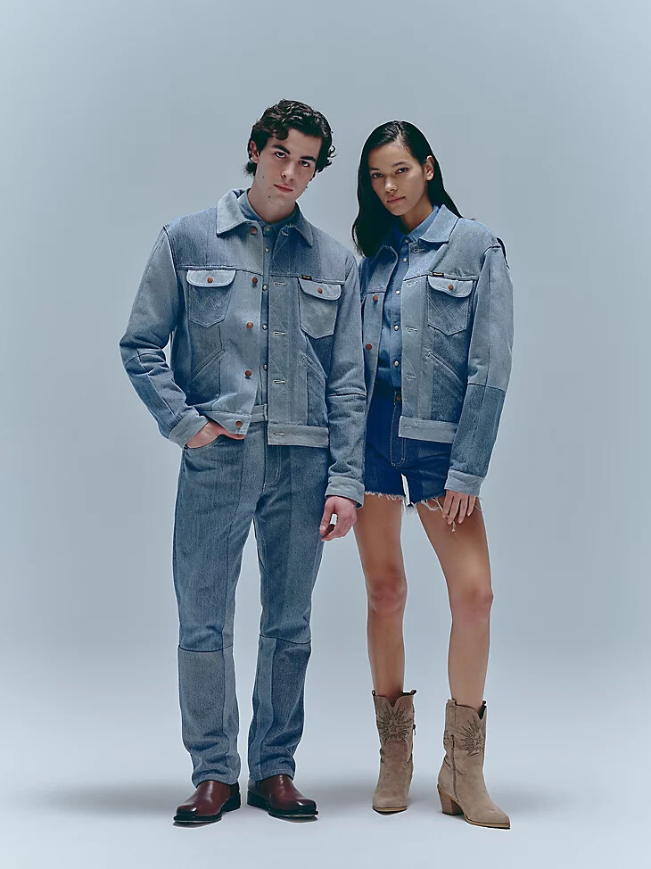 chaqueta wrangler x beyond retro icons con lavado claro