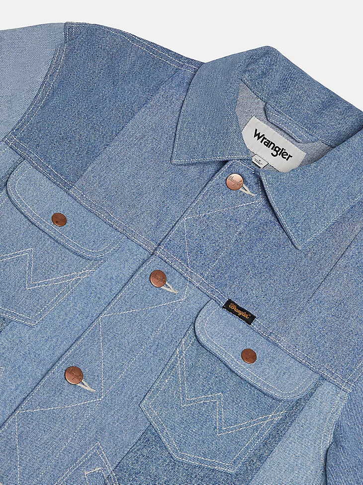 chaqueta wrangler x beyond retro icons con lavado claro