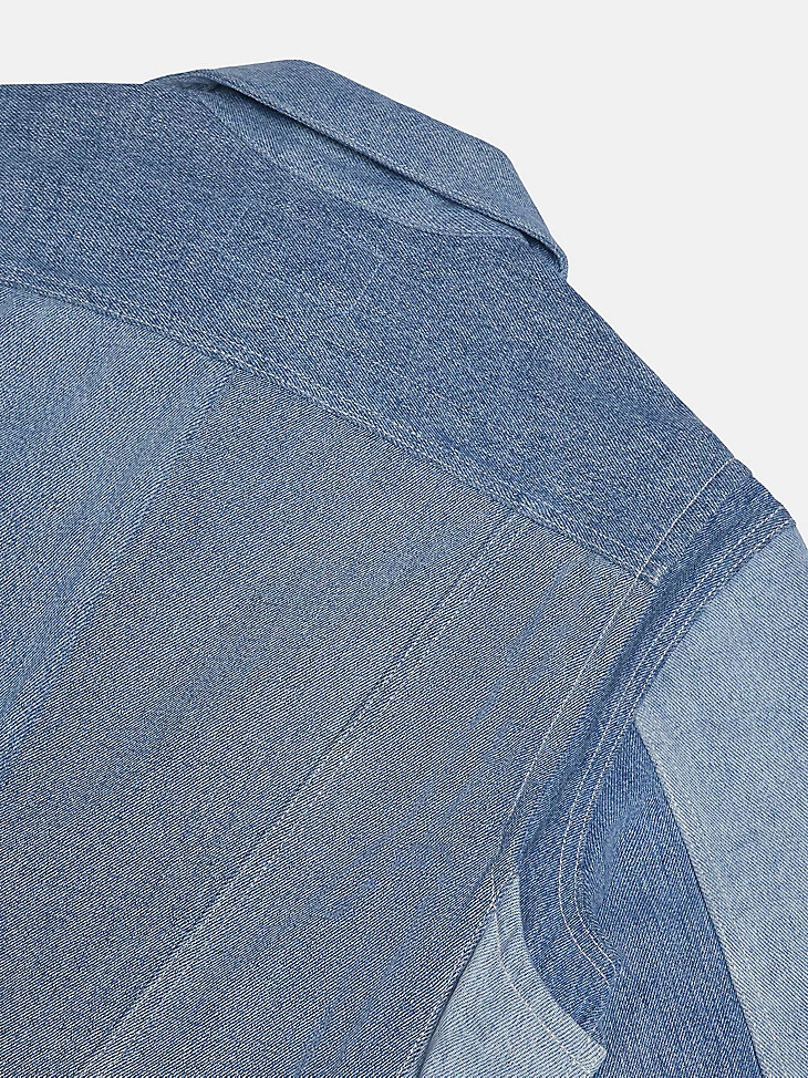 chaqueta wrangler x beyond retro icons con lavado claro