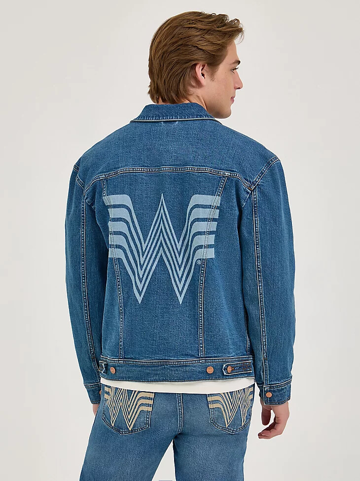 chaqueta vaquera láser wrangler x whataburger rodeo dust fade