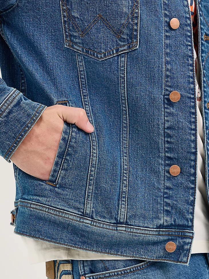 chaqueta vaquera láser wrangler x whataburger rodeo dust fade