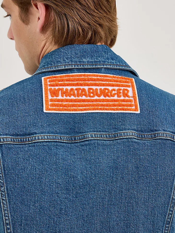 chaleco recortado wrangler x whataburger para hombre rodeo dust fade