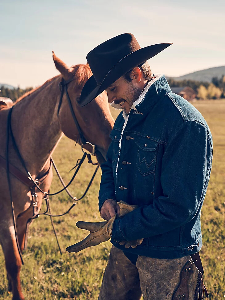 chaqueta vaquera con forro de sherpa estilo western de wrangler