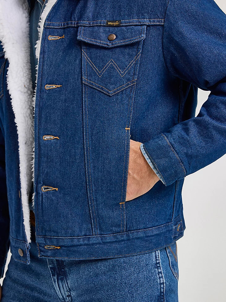 chaqueta vaquera con forro de sherpa estilo western de wrangler