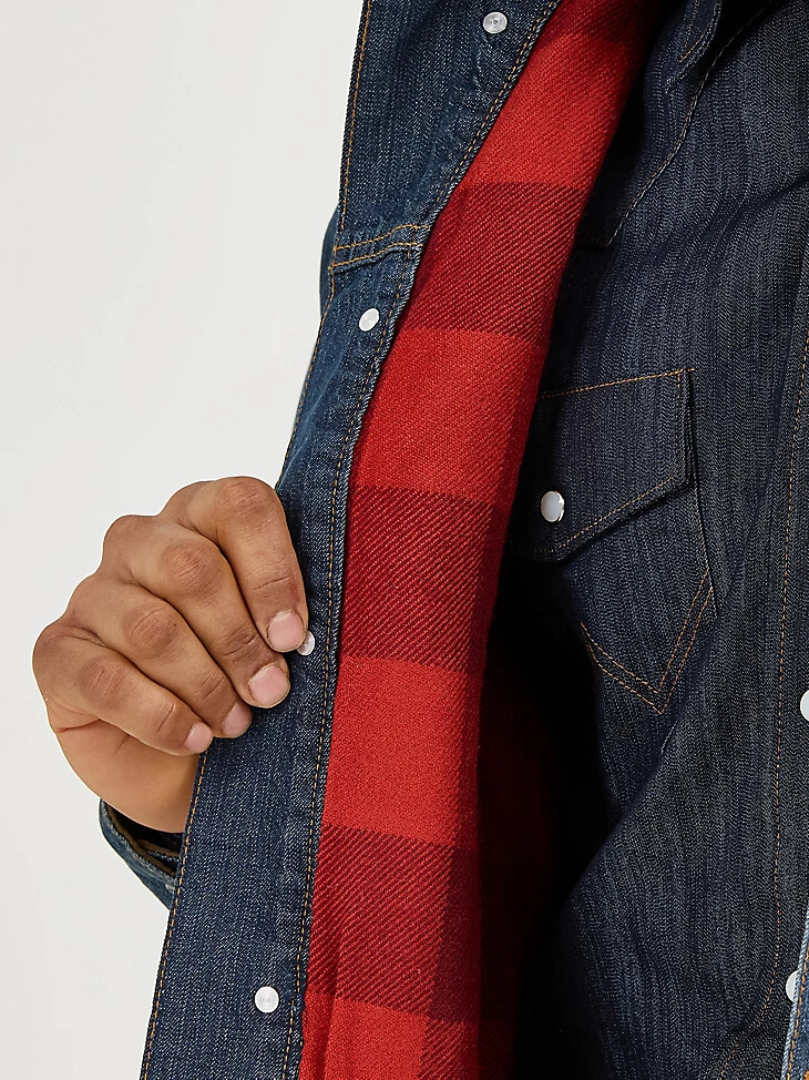 chaqueta vaquera rústica con forro de manta wrangler