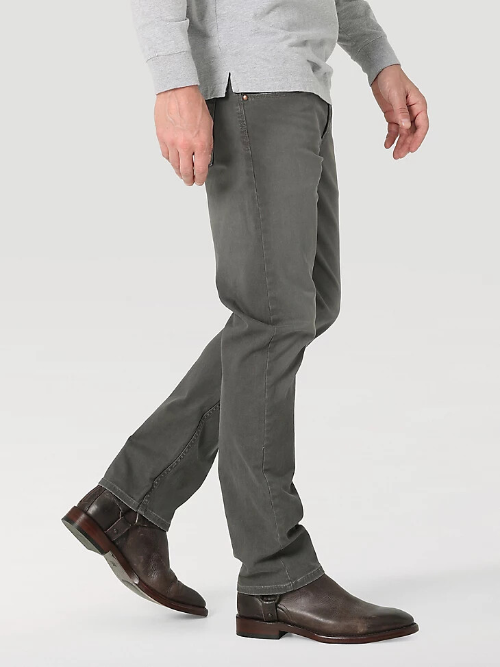 vaqueros rectos free to stretch para hombre color antracita