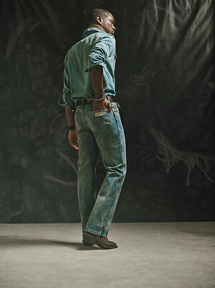 vaqueros de corte vaquero wrangler x the last of us color índigo prelavado
