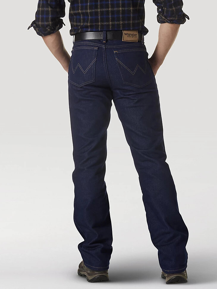 vaqueros de mezclilla de corte regular elásticos wrangler rugged wear