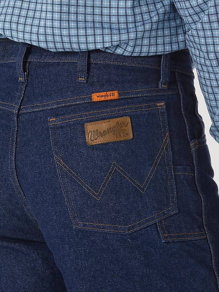 wrangler fr - jean de corte relajado resistente a las llamas prelavado