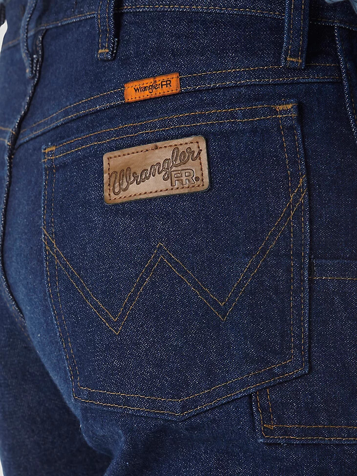 wrangler fr - jean de corte relajado resistente a las llamas prelavado