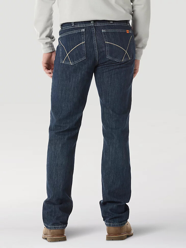jean wrangler fr resistente al fuego 20x bootcut wd wash