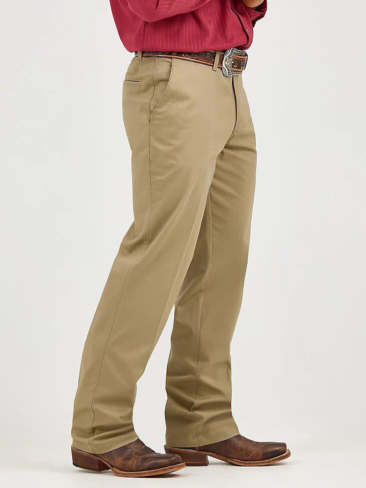 pantalones wrangler casuals de corte relajado con frente plano para hombre color caqui