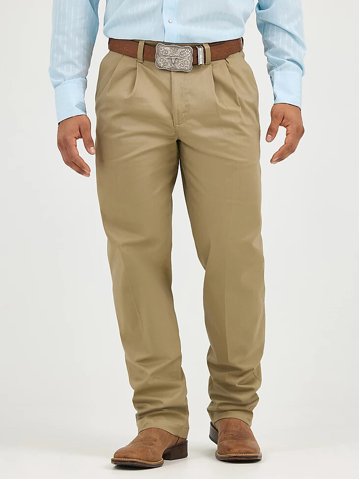 pantalones wrangler casuals de corte relajado con pliegues delanteros para hombre color caqui