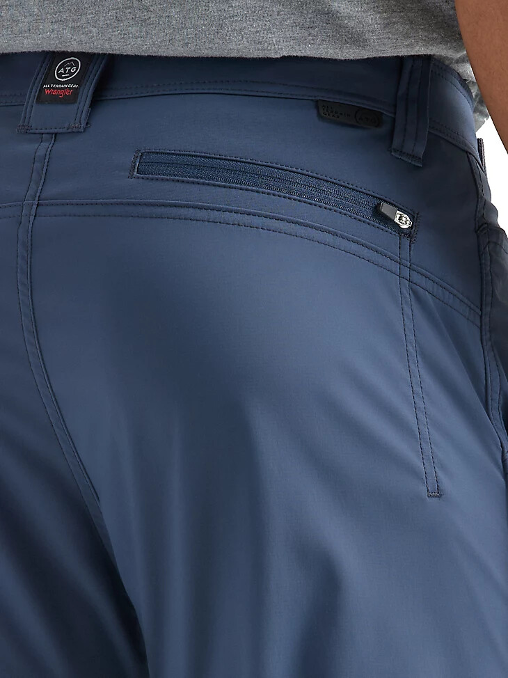 pantalones deportivos wrangler atg wyoming trail para hombre color azul noche
