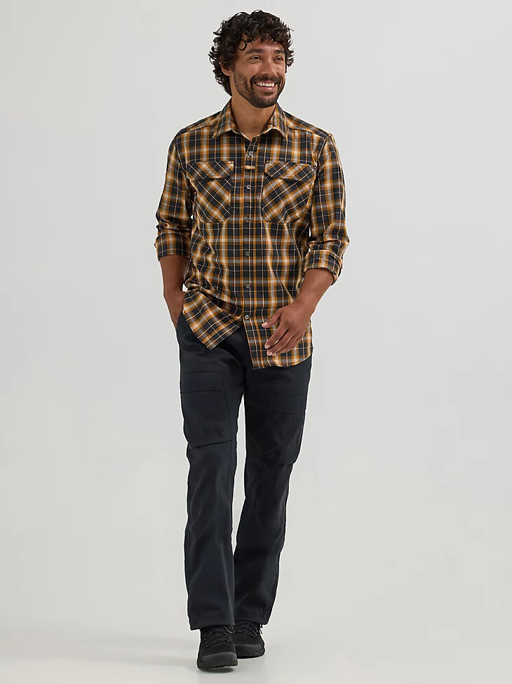 pantalón cargo relajado wrangler atg para hombre negro azabache