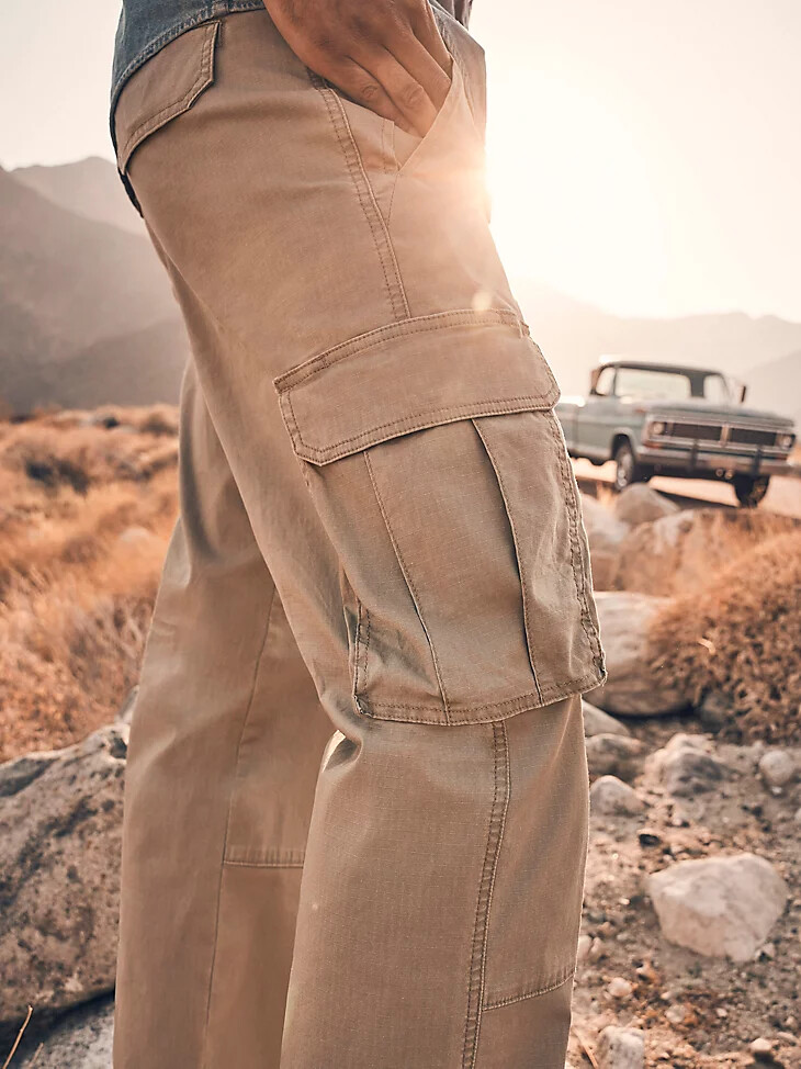 pantalón cargo ripstop para hombre color caqui militar vintage