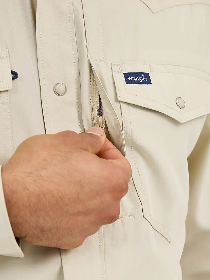 camisa wrangler performance snap de manga larga lisa para hombre color nublado