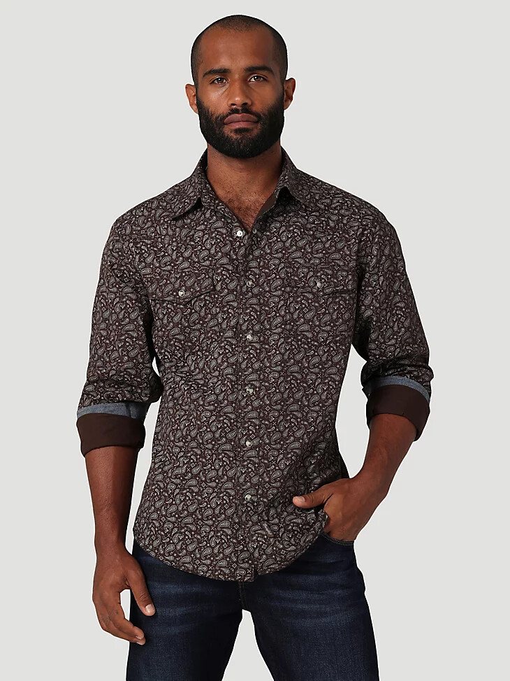 camisa wrangler retro premium western con estampado a presión en color marrón y cachemir para hombre