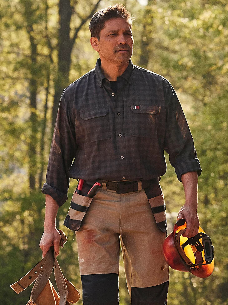 camisa técnica de trabajo wrangler riggs workwear gris