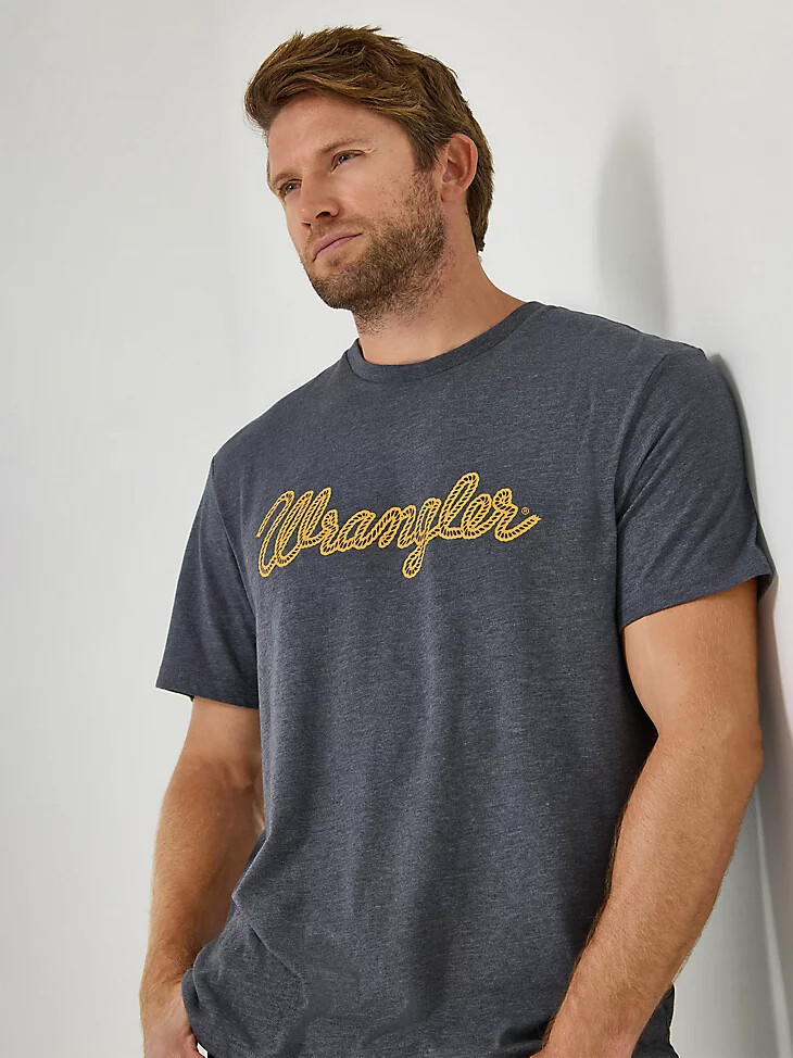camiseta wrangler rope logo para hombre en color asfalto
