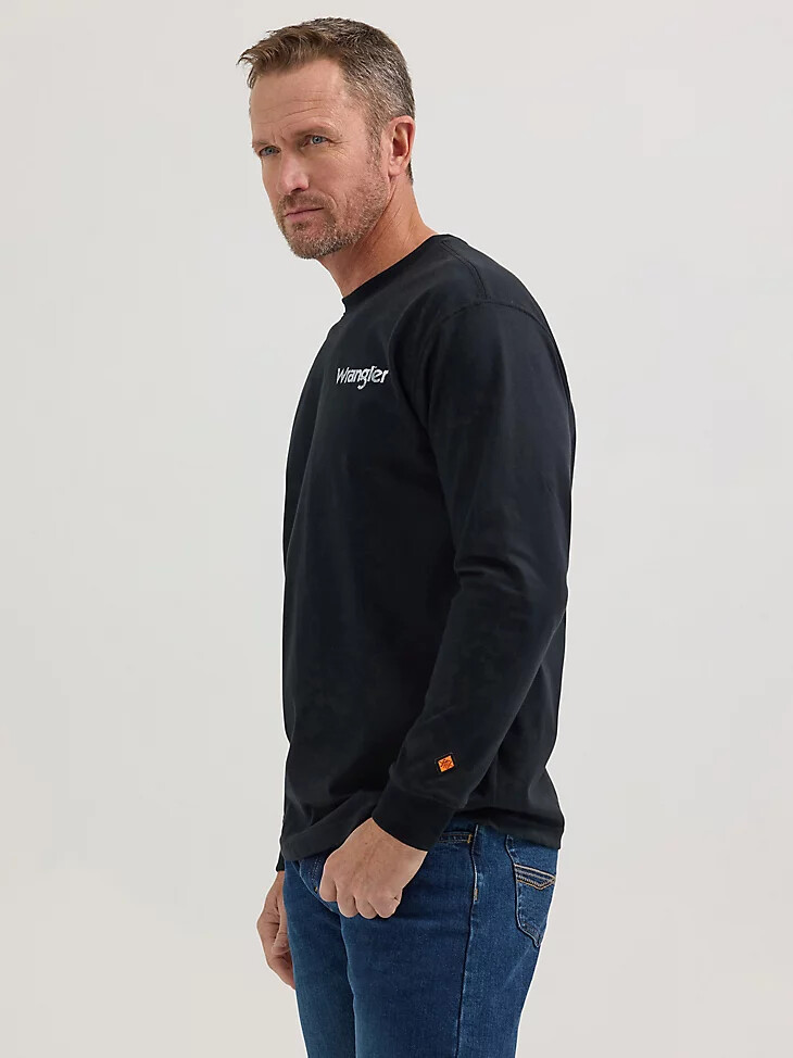 camiseta wrangler fr ignífuga de manga larga con gráfico en la espalda color negro