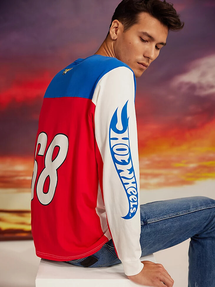 camiseta con bloques de color wrangler x hot wheels para hombre multicolor