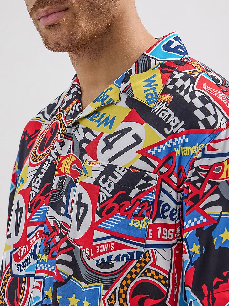camisa de recuerdo para hombre wrangler x hot wheels multicolor