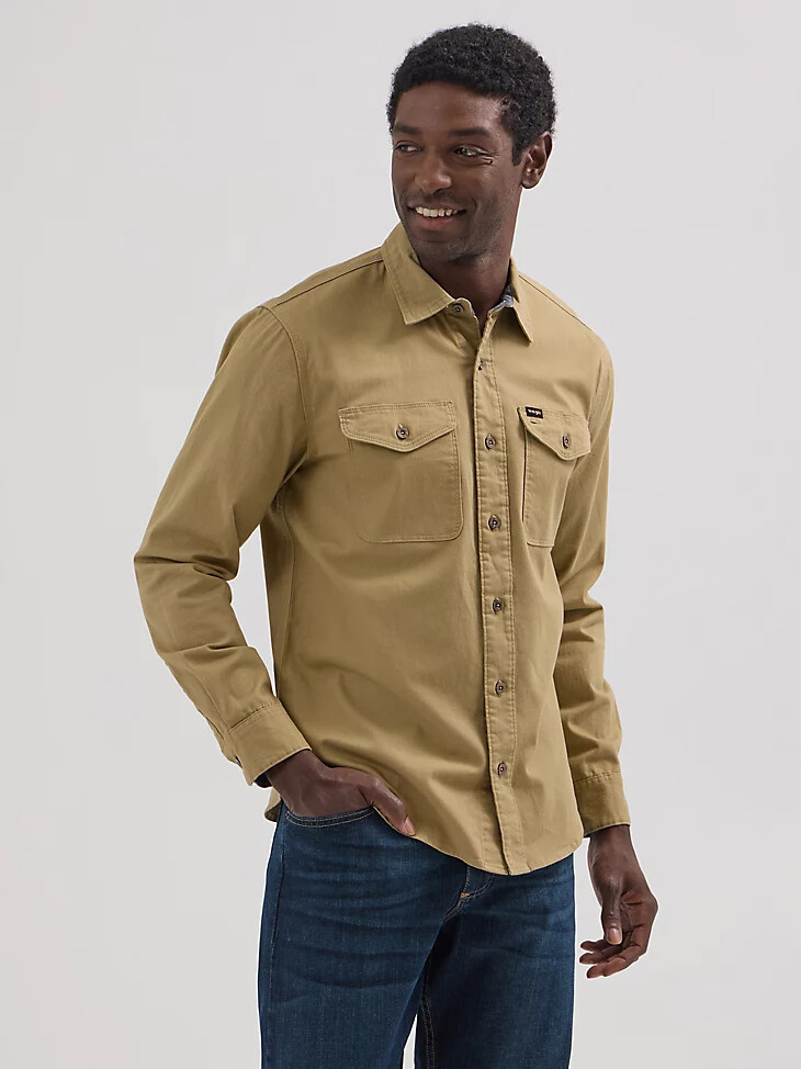 camisa de sarga elástica wrangler epic soft para hombre kelp