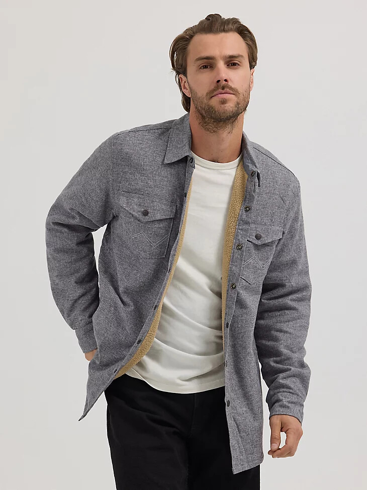 chaqueta estilo camisa jaspeada con forro de sherpa para hombre color obsidiana
