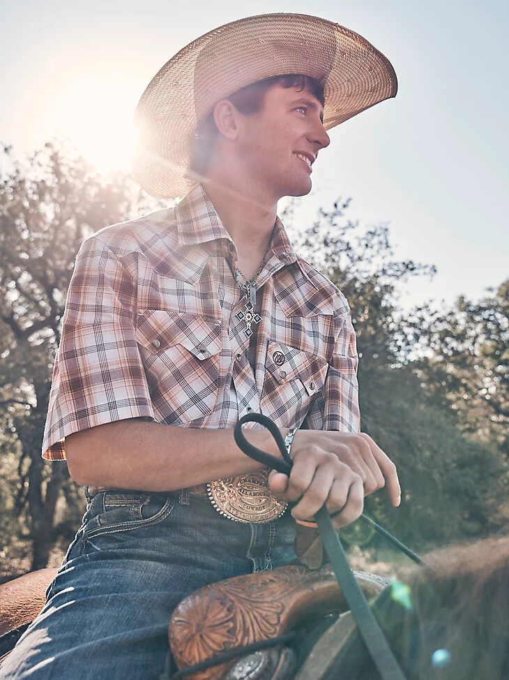 camisa wrangler retro de manga corta con bolsillo de diente de sierra y broche estilo western para hombre color marrón clásico
