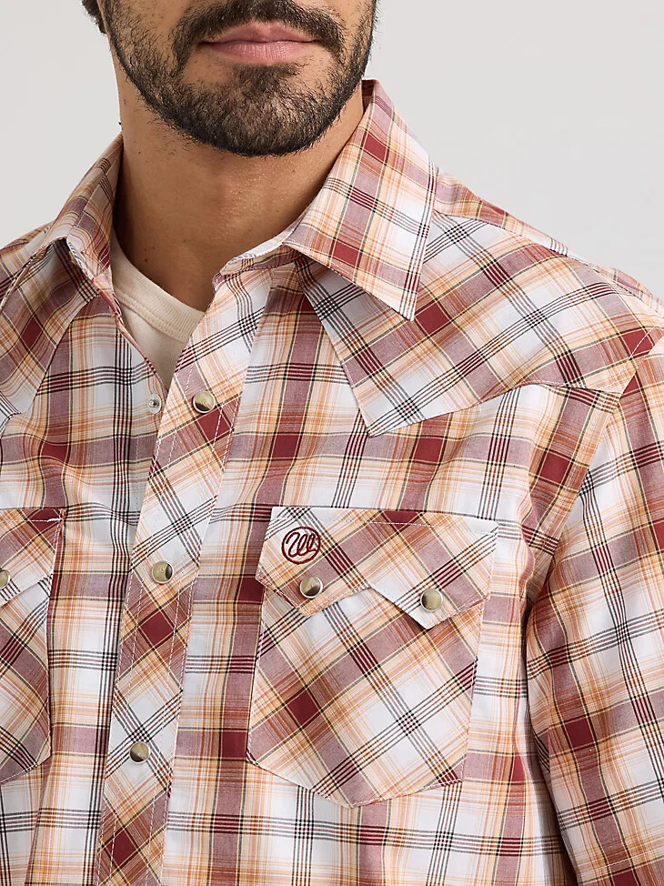camisa wrangler retro de manga corta con bolsillo de diente de sierra y broche estilo western para hombre color marrón clásico