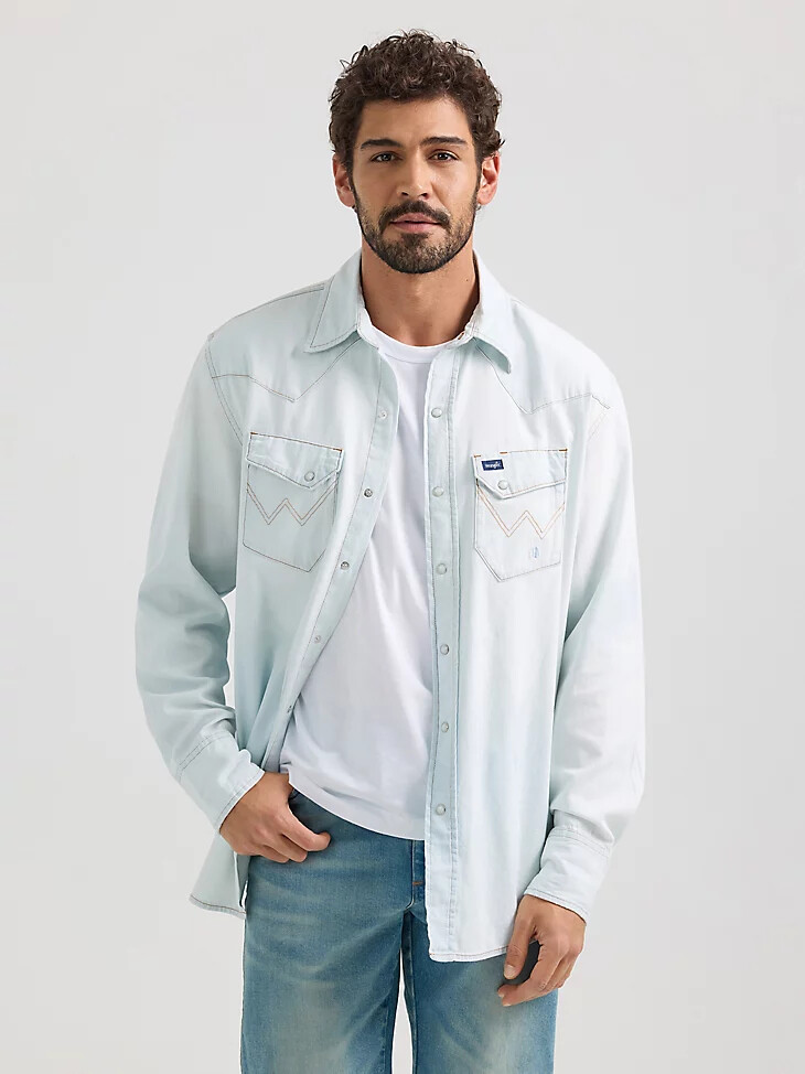 camisa de trabajo con broches estilo western de inspiración vintage color blanco lavado a la piedra