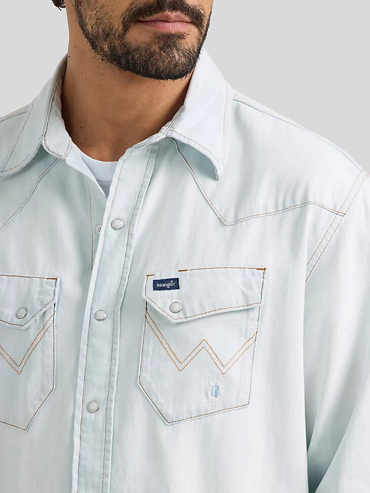 camisa de trabajo con broches estilo western de inspiración vintage color blanco lavado a la piedra