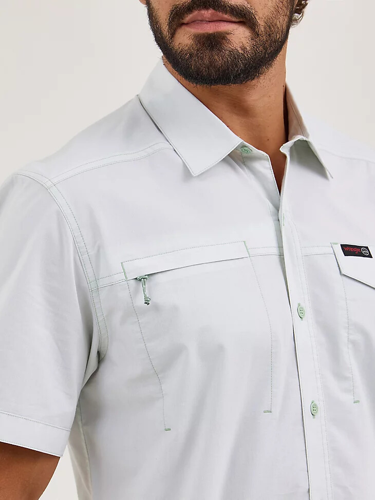 camisa wrangler atg cedar con bolsillo y cremallera para hombre color verde limo