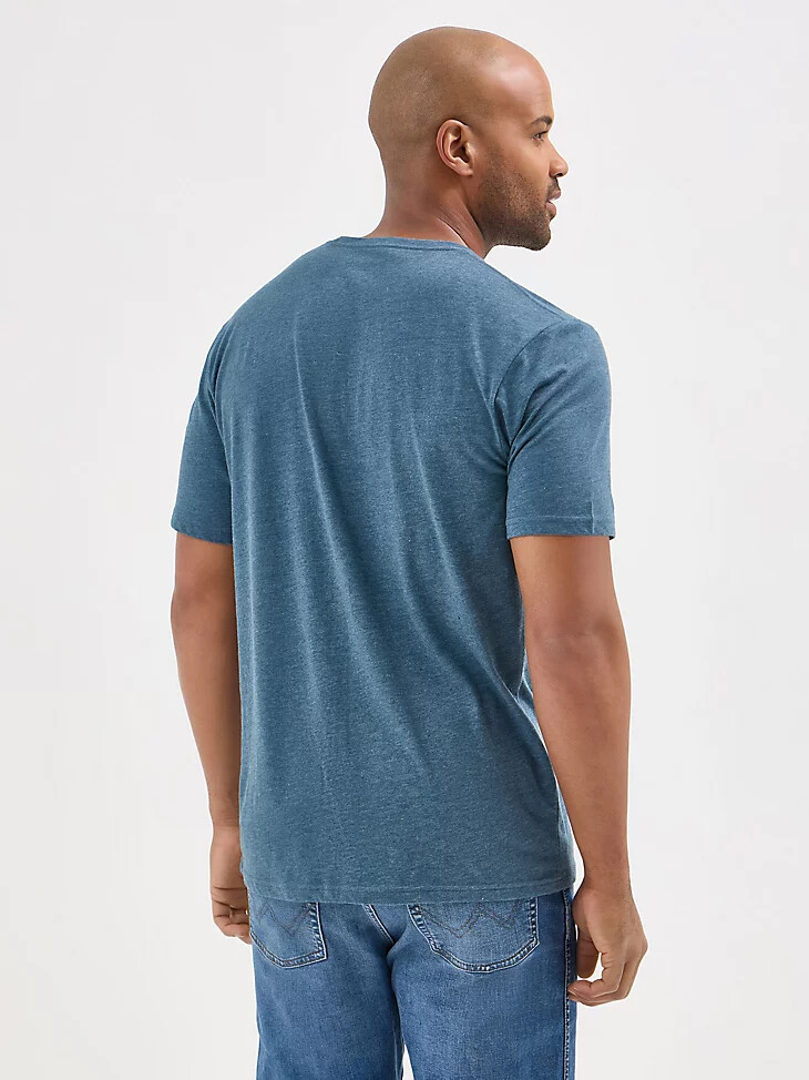 camiseta gráfica experience the west para hombre azul marino medianoche