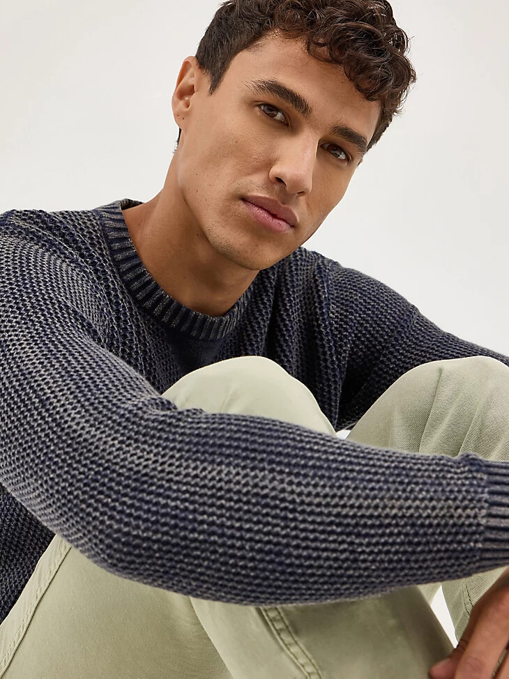 suéter de cuello redondo para hombre azul marino