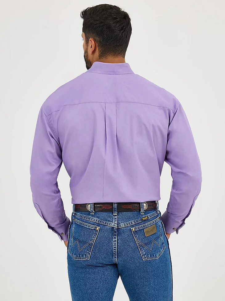 camisa abotonada de un bolsillo liso wrangler george strait en violeta