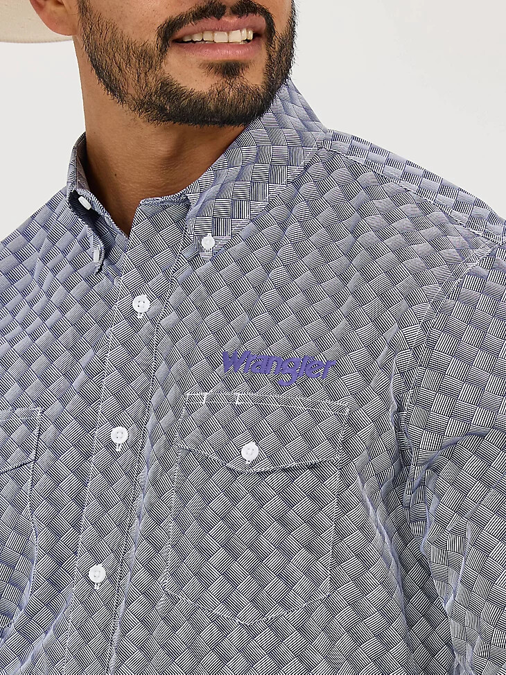 camisa de manga larga con botones y estampado del logotipo de wrangler para hombre color azul marino y orquídea